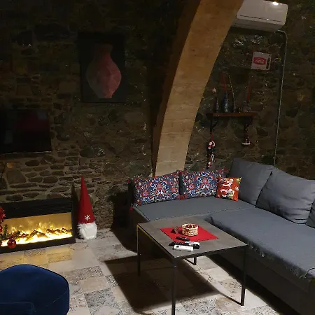 Petradaki House * Arakapas